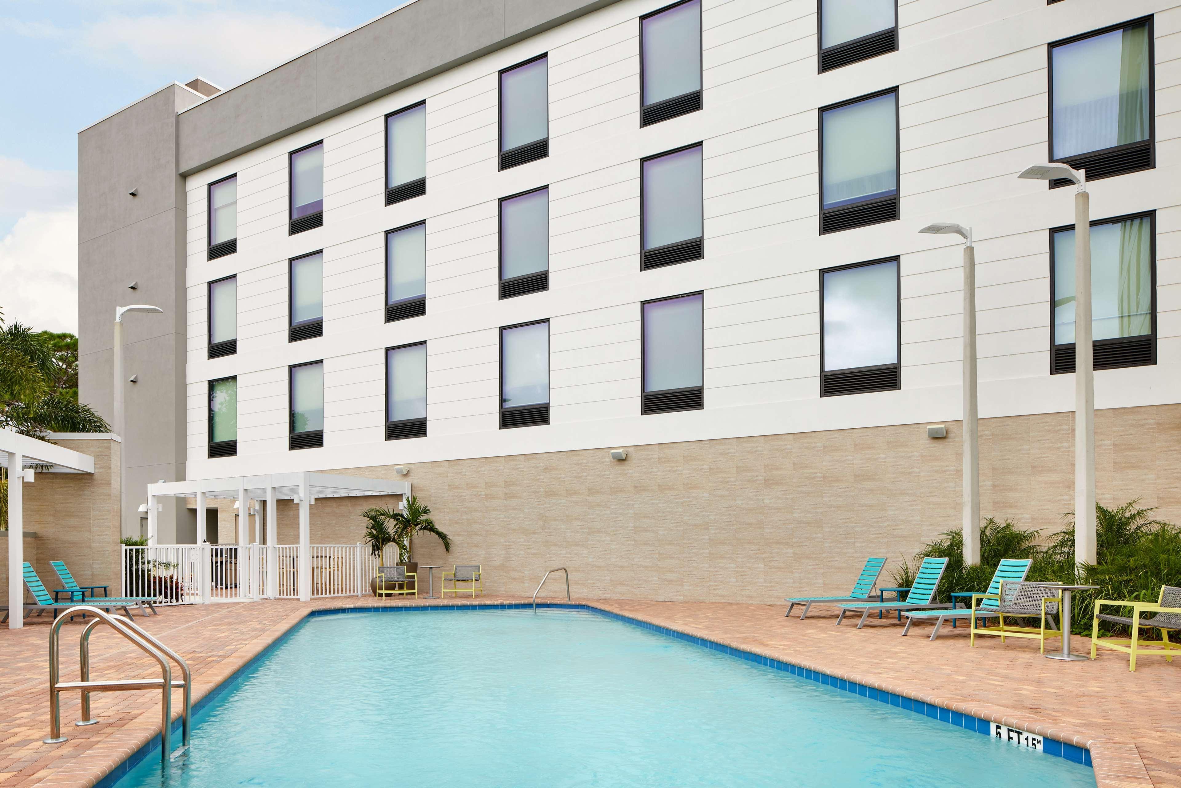 Home2 Suites By Hilton Stuart Εξωτερικό φωτογραφία