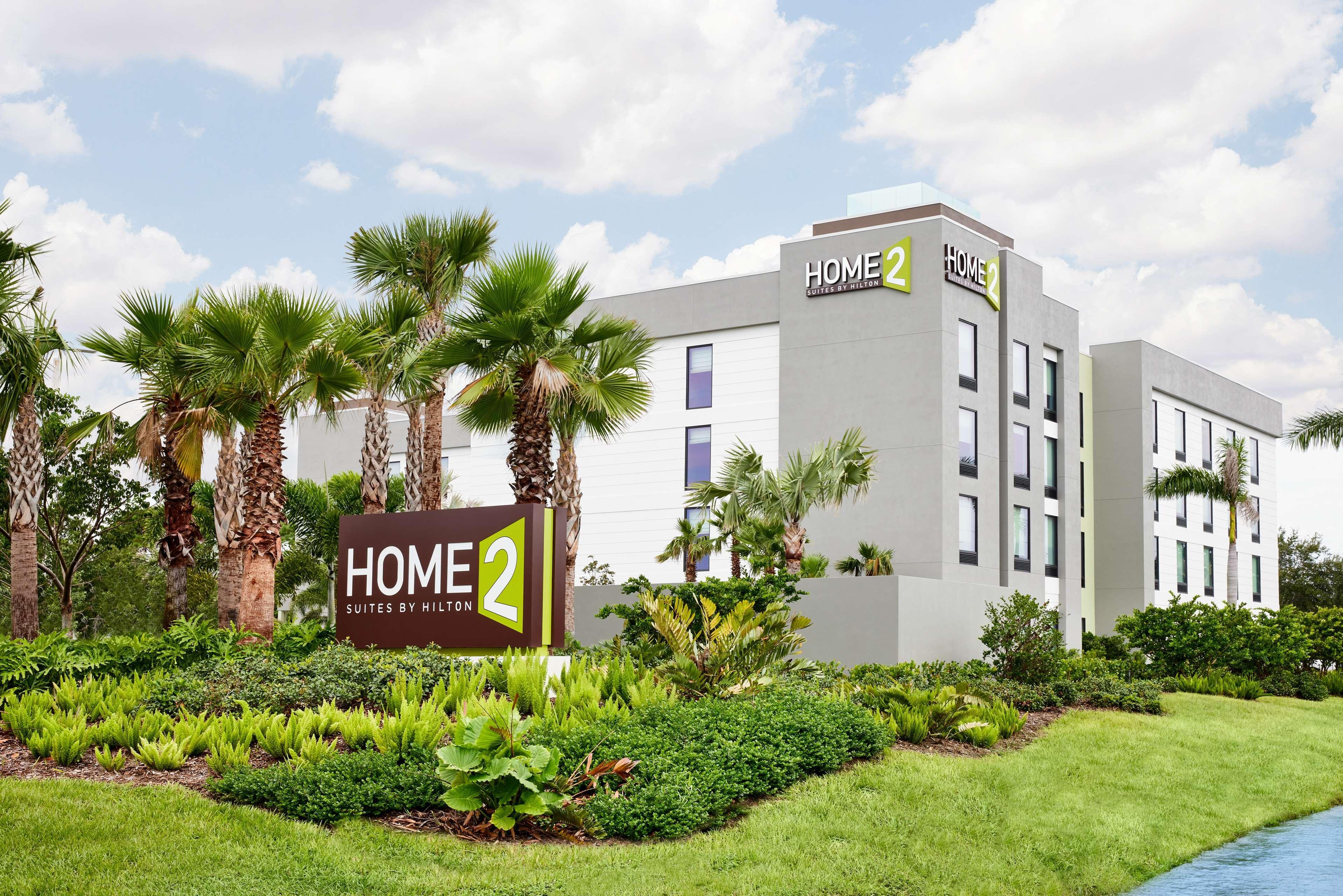 Home2 Suites By Hilton Stuart Εξωτερικό φωτογραφία