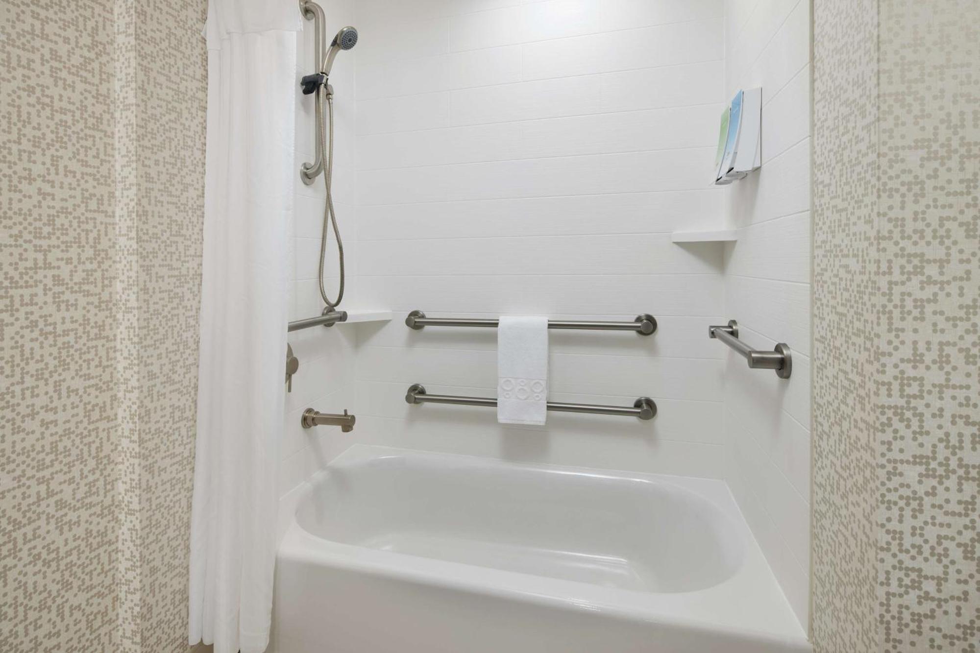 Home2 Suites By Hilton Stuart Εξωτερικό φωτογραφία